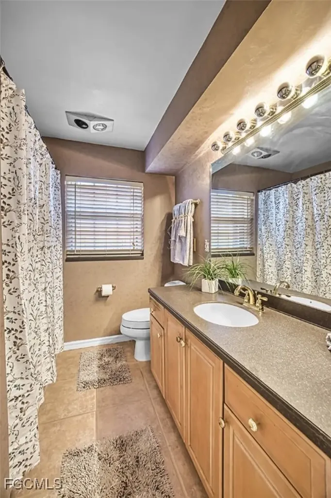 1712 SE 28th Street Cape Coral FL 33904