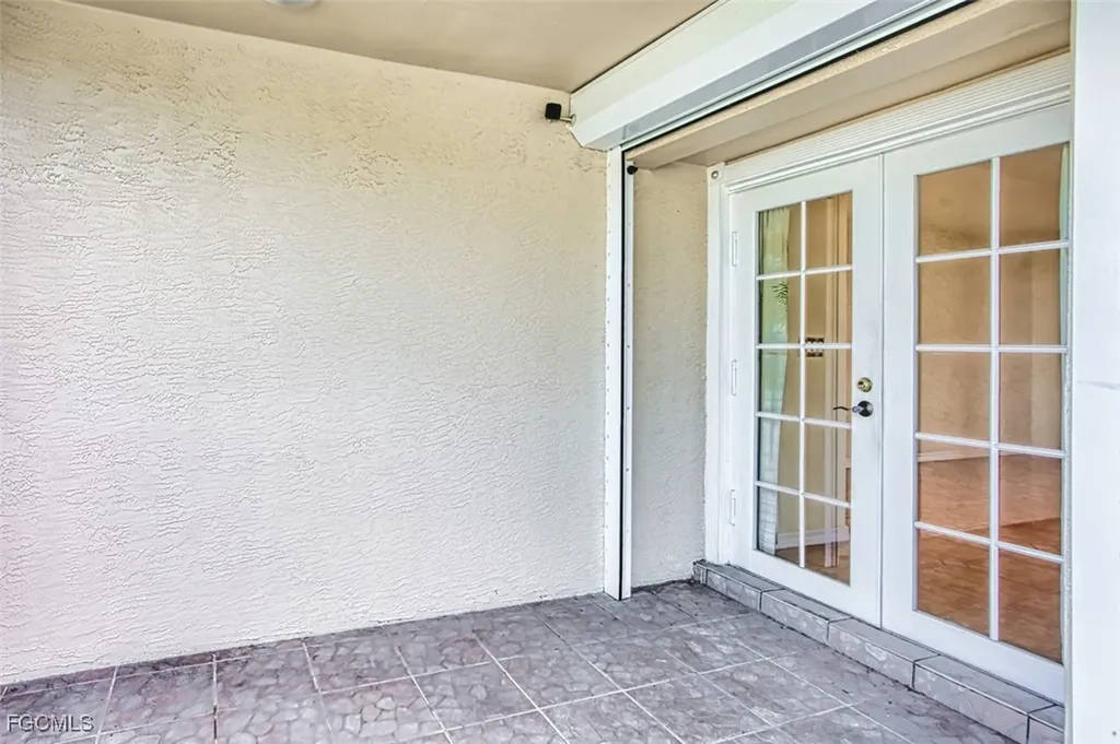 1712 SE 28th Street Cape Coral FL 33904