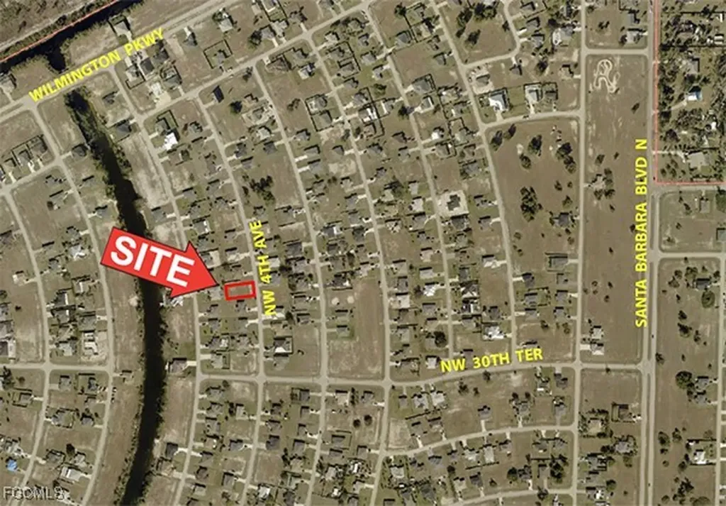 3074 NW 4th Avenue Cape Coral FL 33993