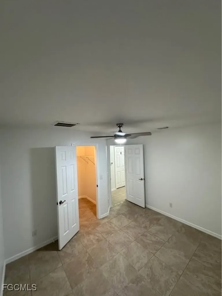 2842 NW 5th Avenue Cape Coral FL 33993