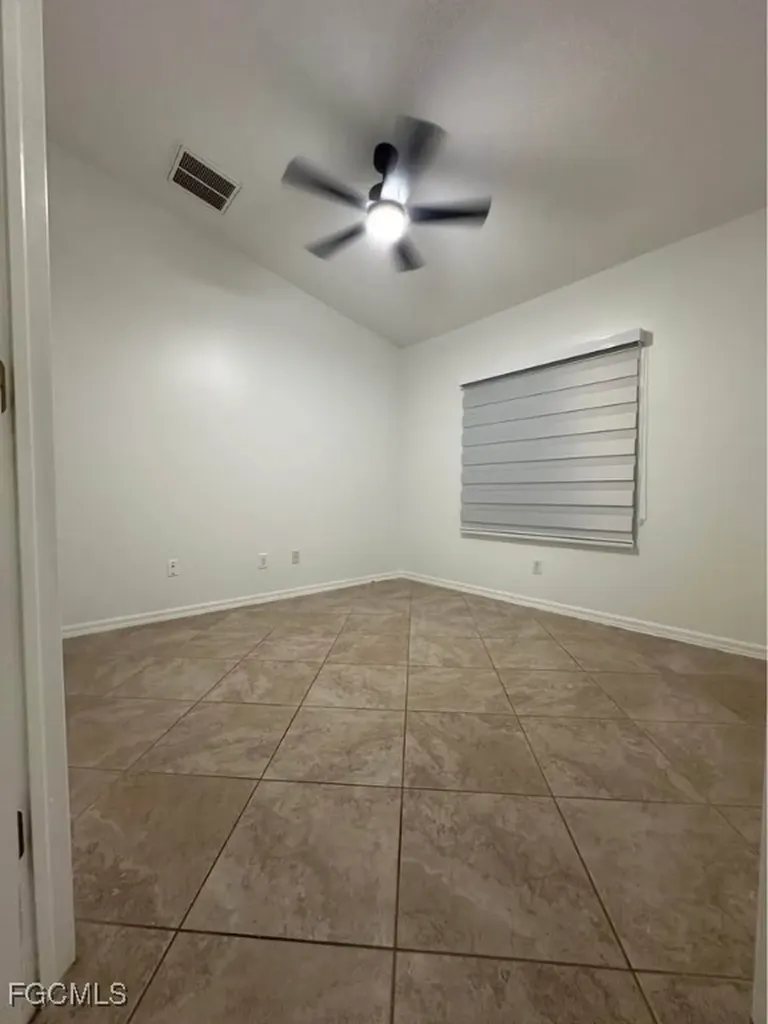 2842 NW 5th Avenue Cape Coral FL 33993