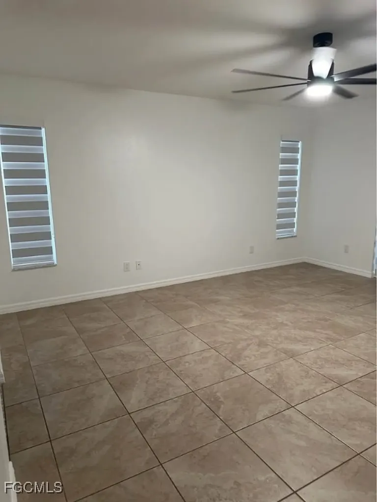 2842 NW 5th Avenue Cape Coral FL 33993