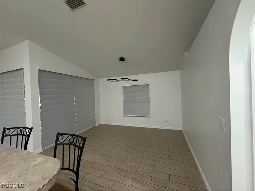 2842 NW 5th Avenue Cape Coral FL 33993