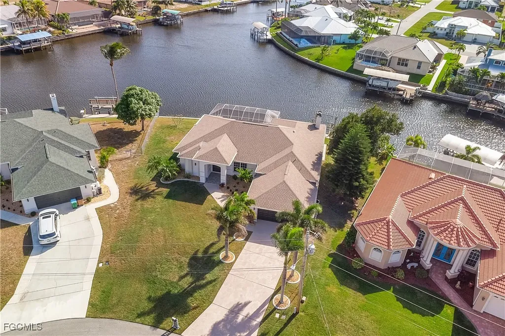 3302 NW 2nd Terrace Cape Coral FL 33993