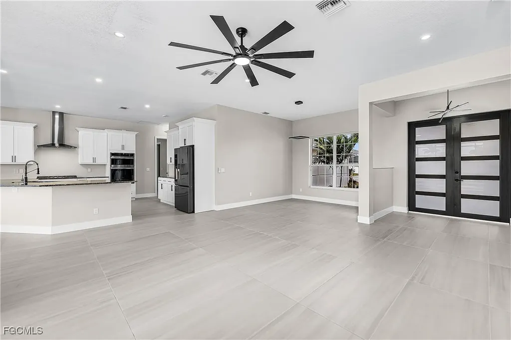 3302 NW 2nd Terrace Cape Coral FL 33993