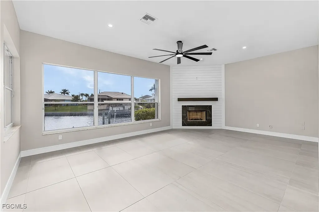 3302 NW 2nd Terrace Cape Coral FL 33993