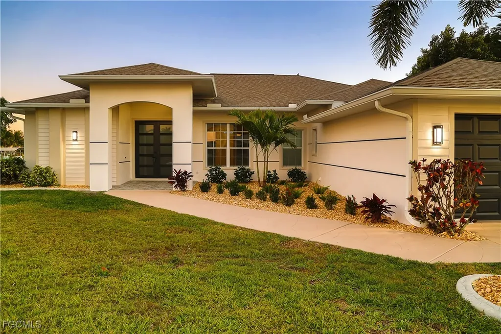 3302 NW 2nd Terrace Cape Coral FL 33993