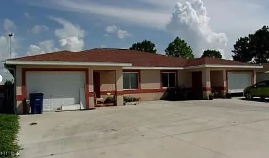 689 Alabama Road S Lehigh Acres FL 33974