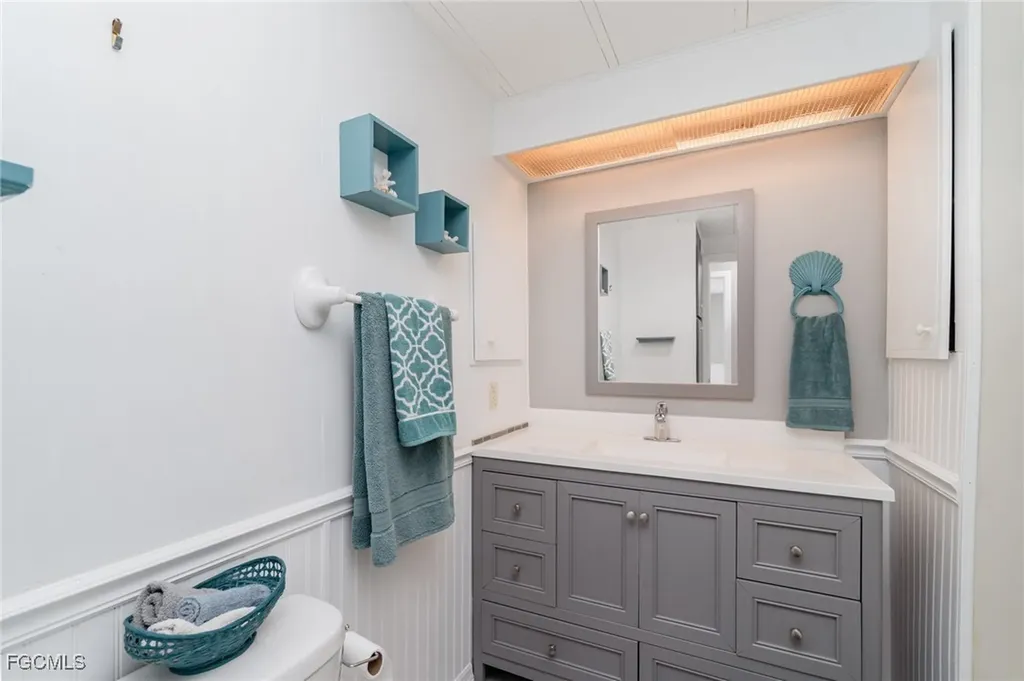 5508 Colonial Road North Fort Myers FL 33917