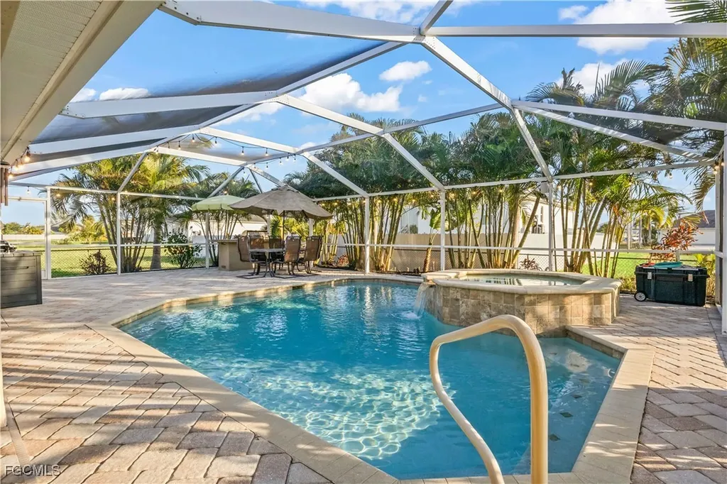 4126 NW 37th Street Cape Coral FL 33993