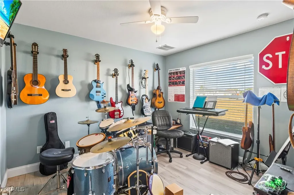 4126 NW 37th Street Cape Coral FL 33993