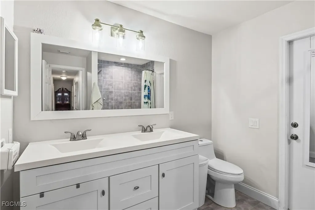 4126 NW 37th Street Cape Coral FL 33993