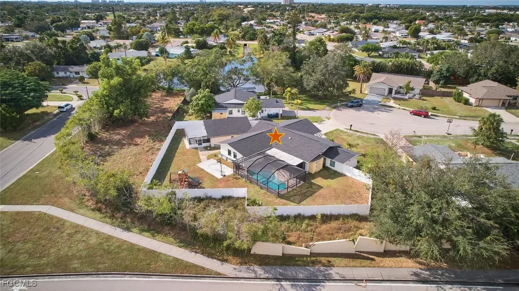 6451 Adelphi Circle Fort Myers FL 33919