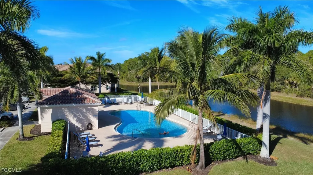 1334 Weeping Willow Court Cape Coral FL 33909