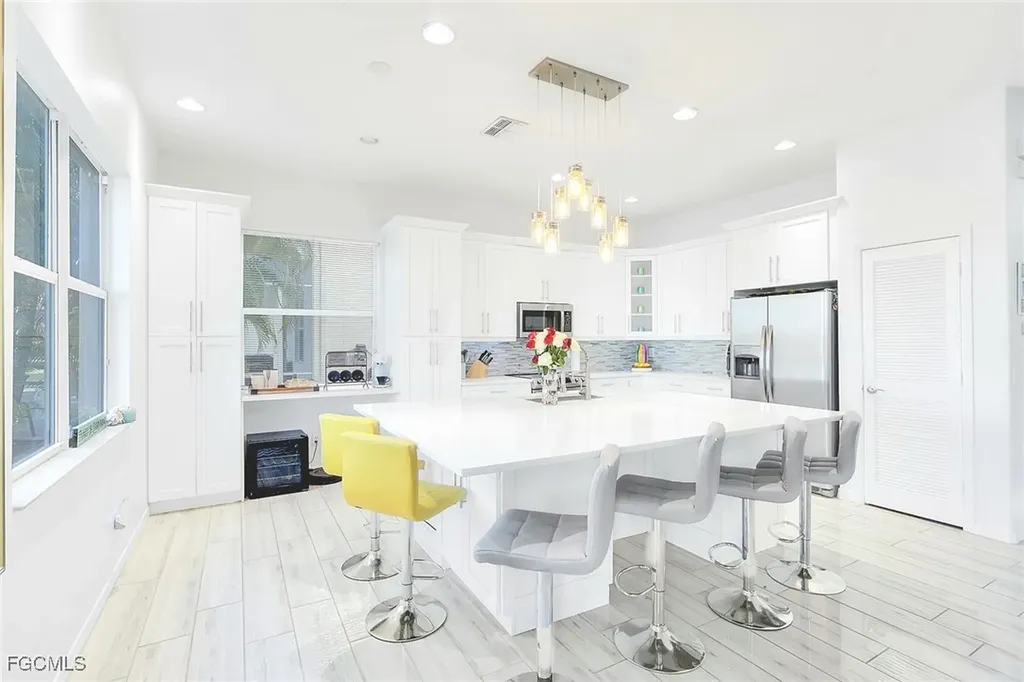 2675 Blue Cypress Lake Court Cape Coral FL 33909