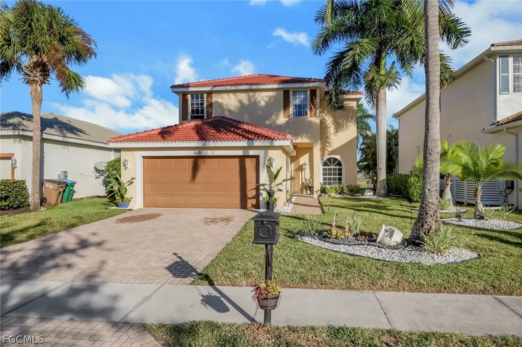 2675 Blue Cypress Lake Court Cape Coral FL 33909