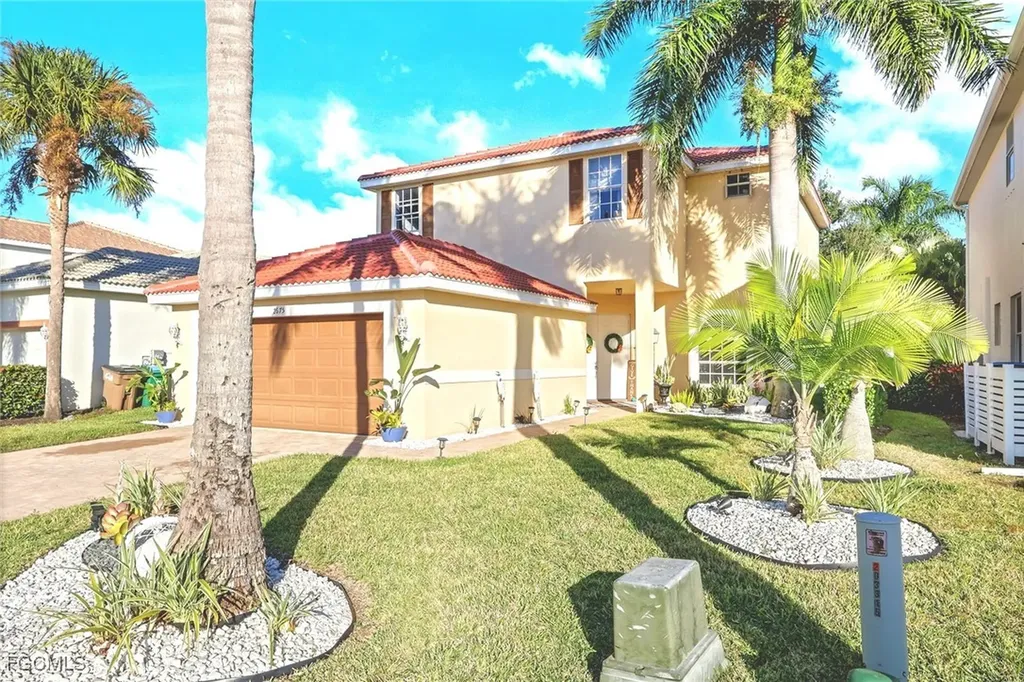 2675 Blue Cypress Lake Court Cape Coral FL 33909
