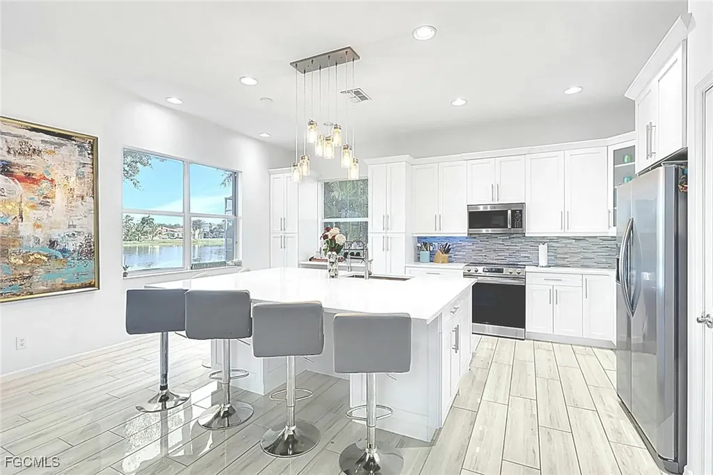 2675 Blue Cypress Lake Court Cape Coral FL 33909