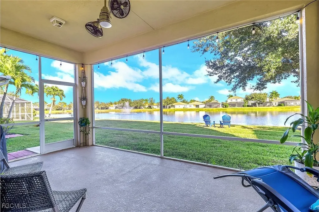2675 Blue Cypress Lake Court Cape Coral FL 33909