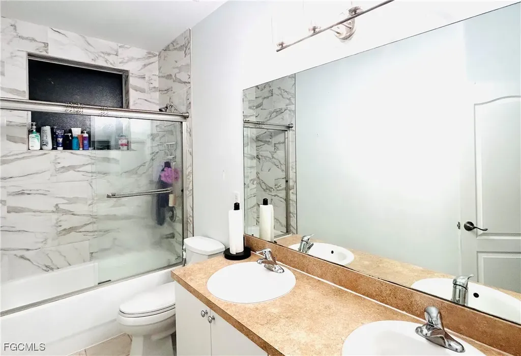 2675 Blue Cypress Lake Court Cape Coral FL 33909