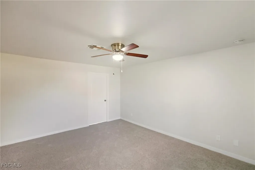 2906 26th Street SW Lehigh Acres FL 33976