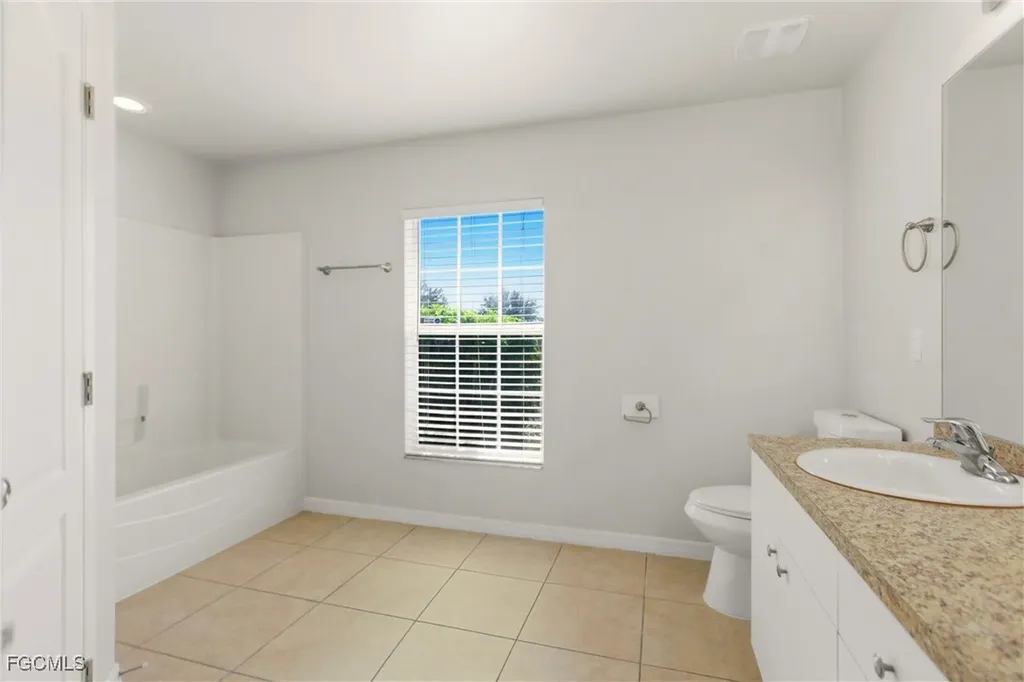 2906 26th Street SW Lehigh Acres FL 33976
