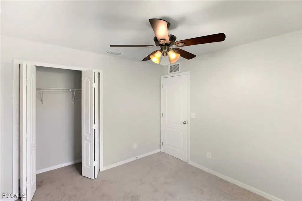 2906 26th Street SW Lehigh Acres FL 33976