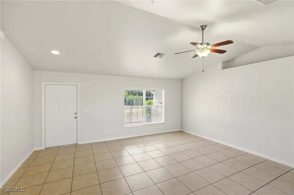 2906 26th Street SW Lehigh Acres FL 33976