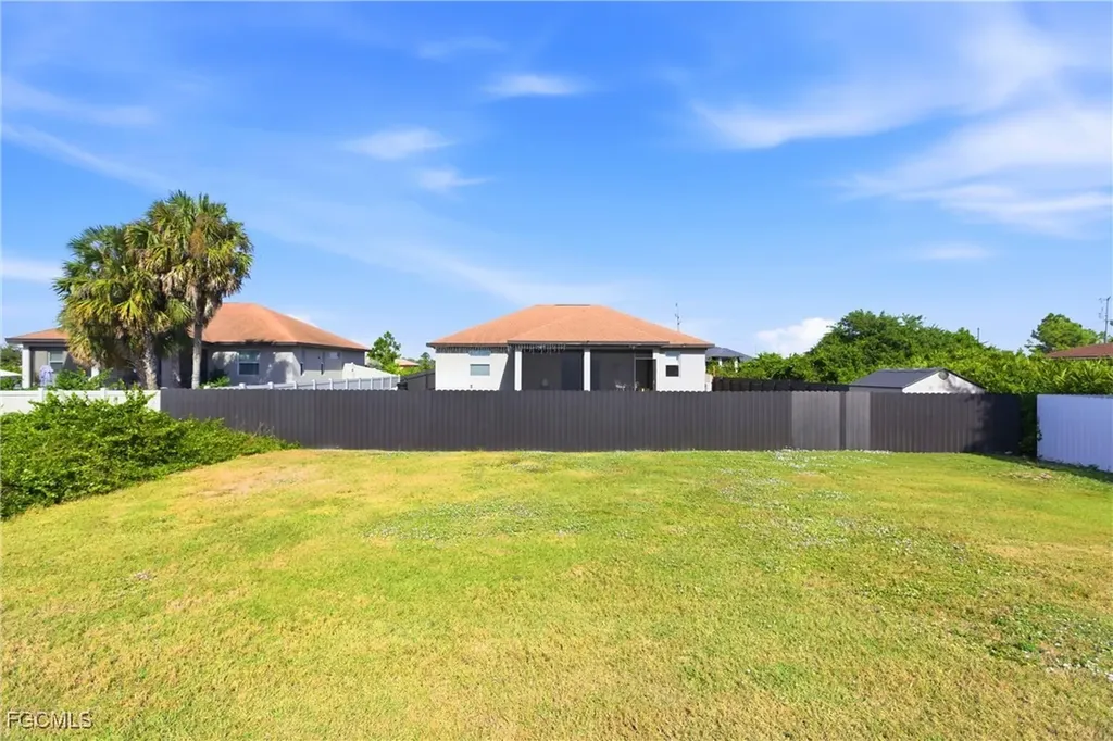 2906 26th Street SW Lehigh Acres FL 33976