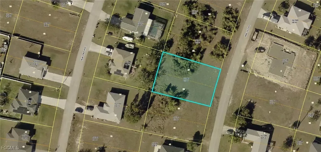 2702 NW 1st Place Cape Coral FL 33993