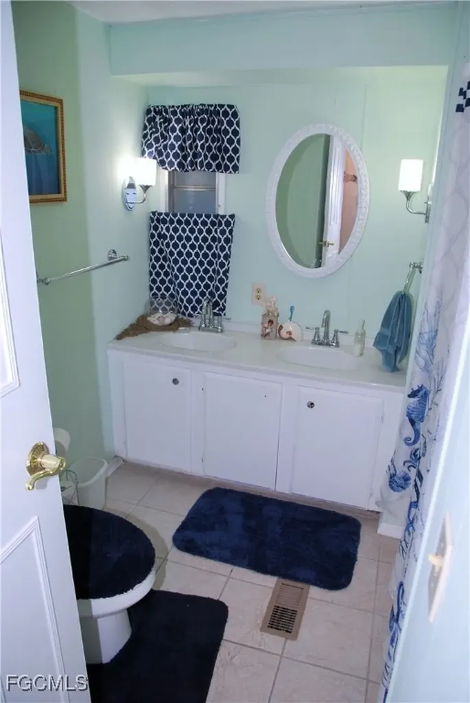 7 Nicklaus Boulevard North Fort Myers FL 33903