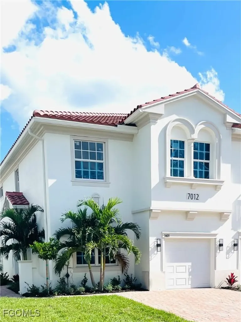 7012 Romana Way Naples FL 34119