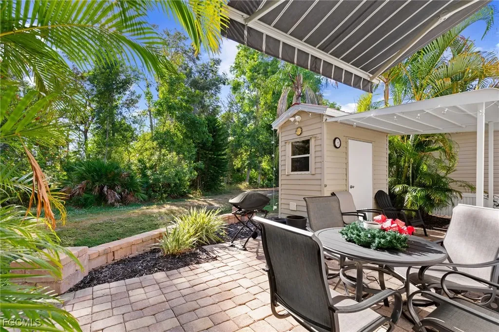 8528 Pepperwood Drive Estero FL 33928