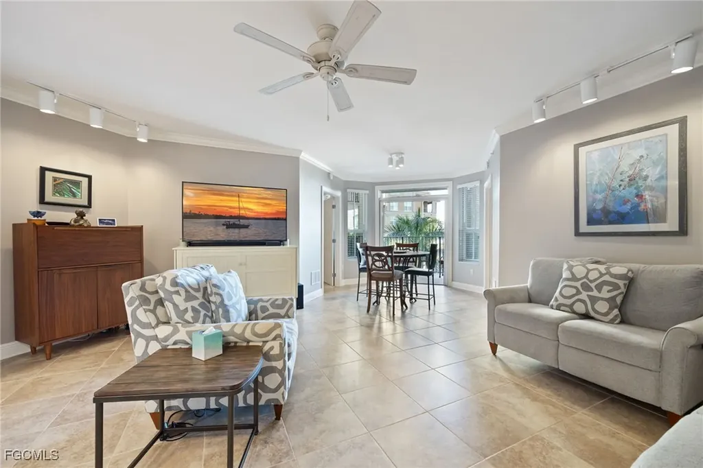 2825 Palm Beach Boulevard Fort Myers FL 33916