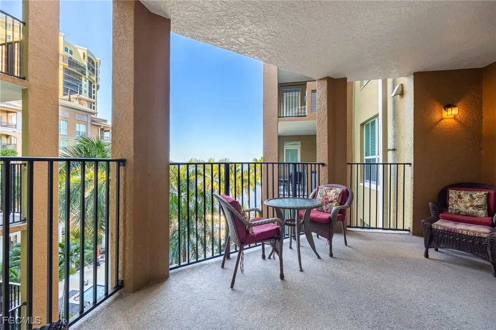 2825 Palm Beach Boulevard Fort Myers FL 33916