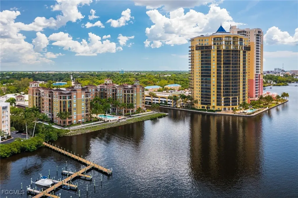 2825 Palm Beach Boulevard Fort Myers FL 33916