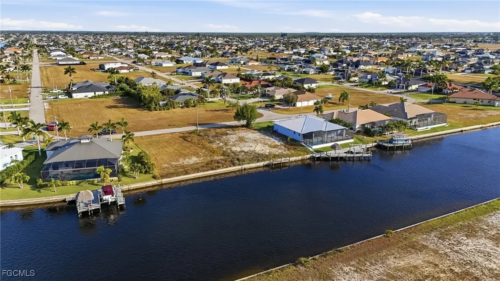 3704 NW 10th Street Cape Coral FL 33993