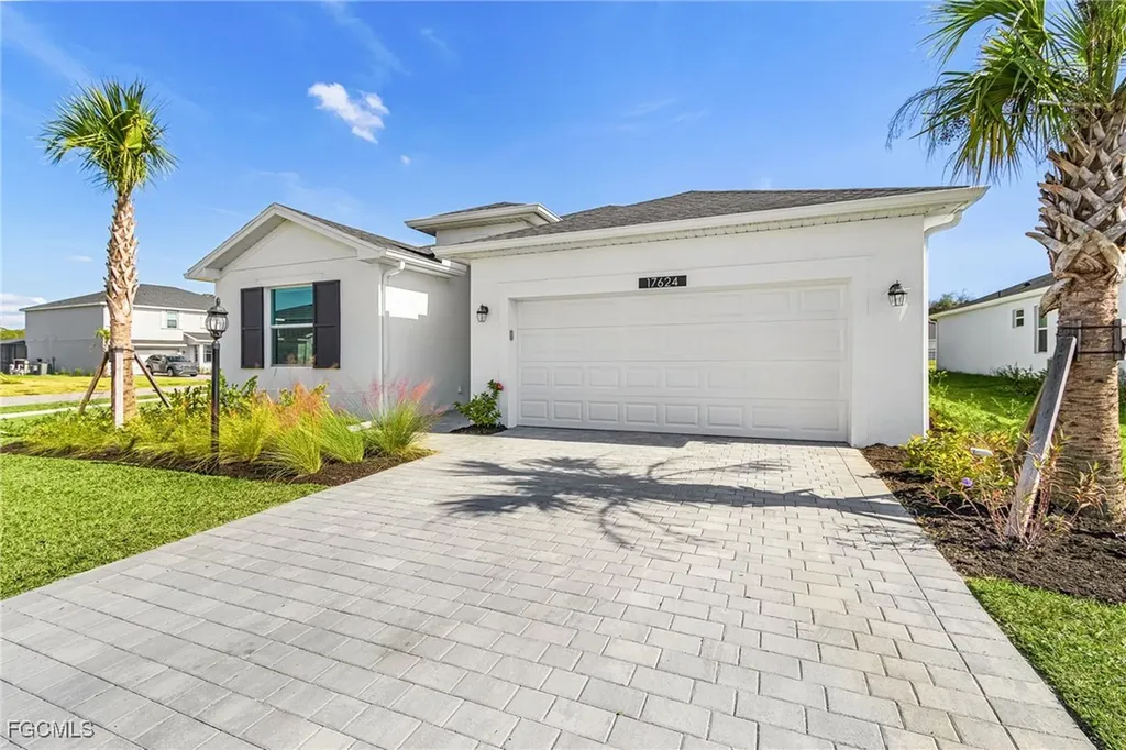 17624 Saddleback Loop North Fort Myers FL 33917