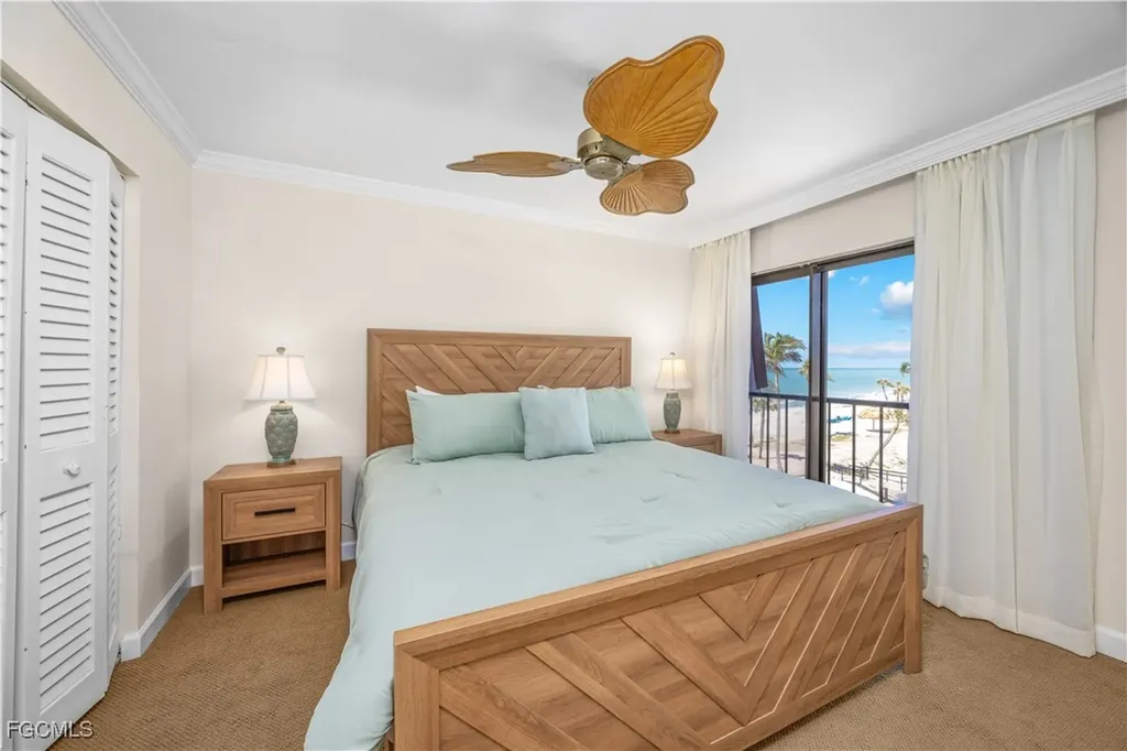 2445 W Gulf Drive Sanibel FL 33957