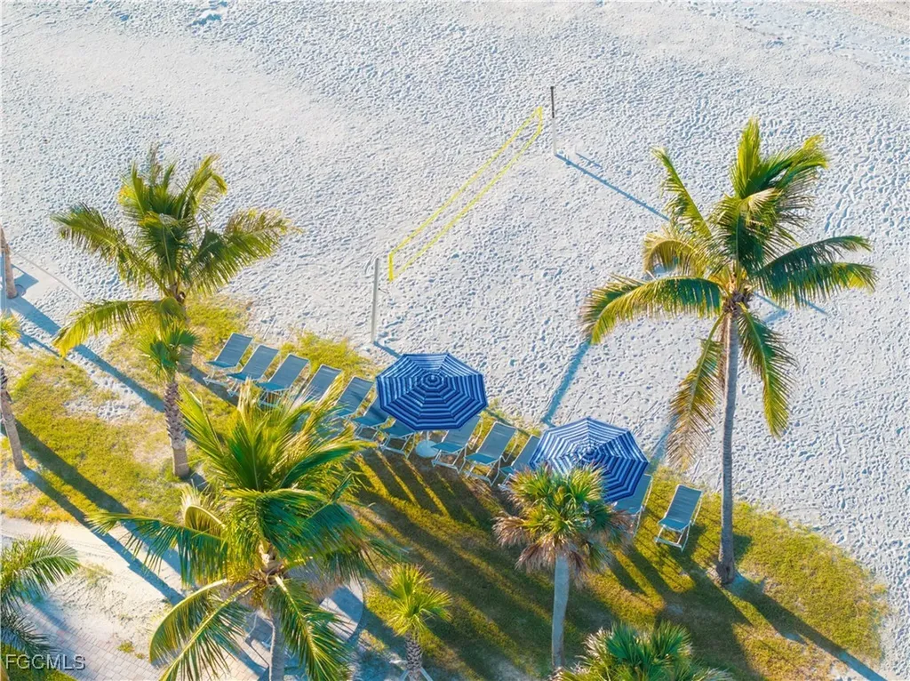 2445 W Gulf Drive Sanibel FL 33957