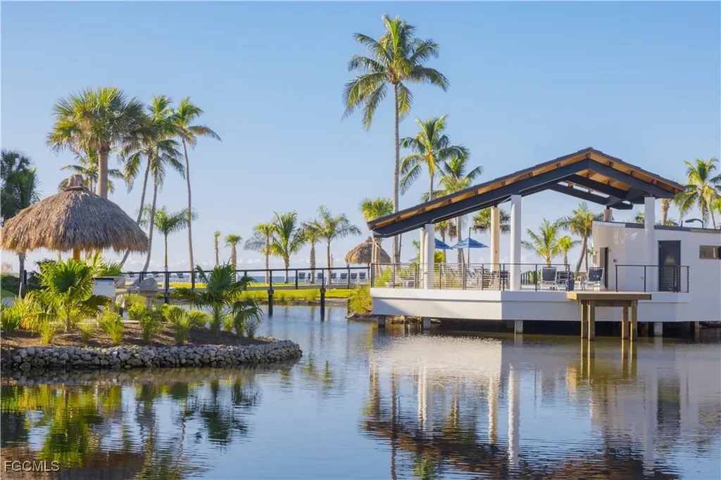 2445 W Gulf Drive Sanibel FL 33957