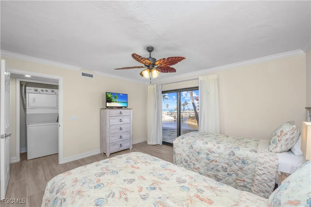 2445 W Gulf Drive Sanibel FL 33957