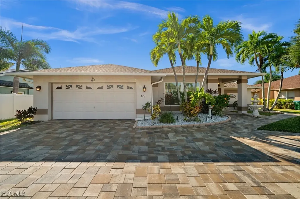 626 Cape Coral Parkway W Cape Coral FL 33914