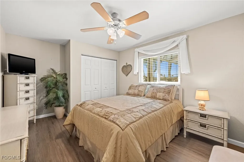 626 Cape Coral Parkway W Cape Coral FL 33914