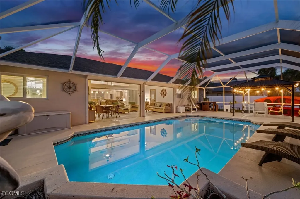 626 Cape Coral Parkway W Cape Coral FL 33914
