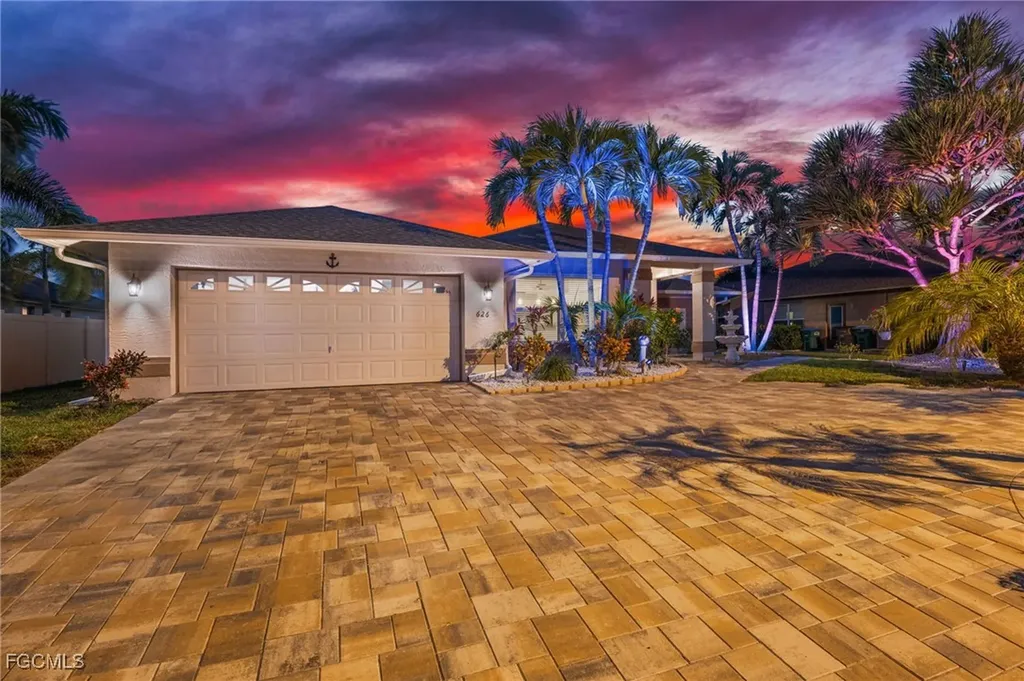 626 Cape Coral Parkway W Cape Coral FL 33914
