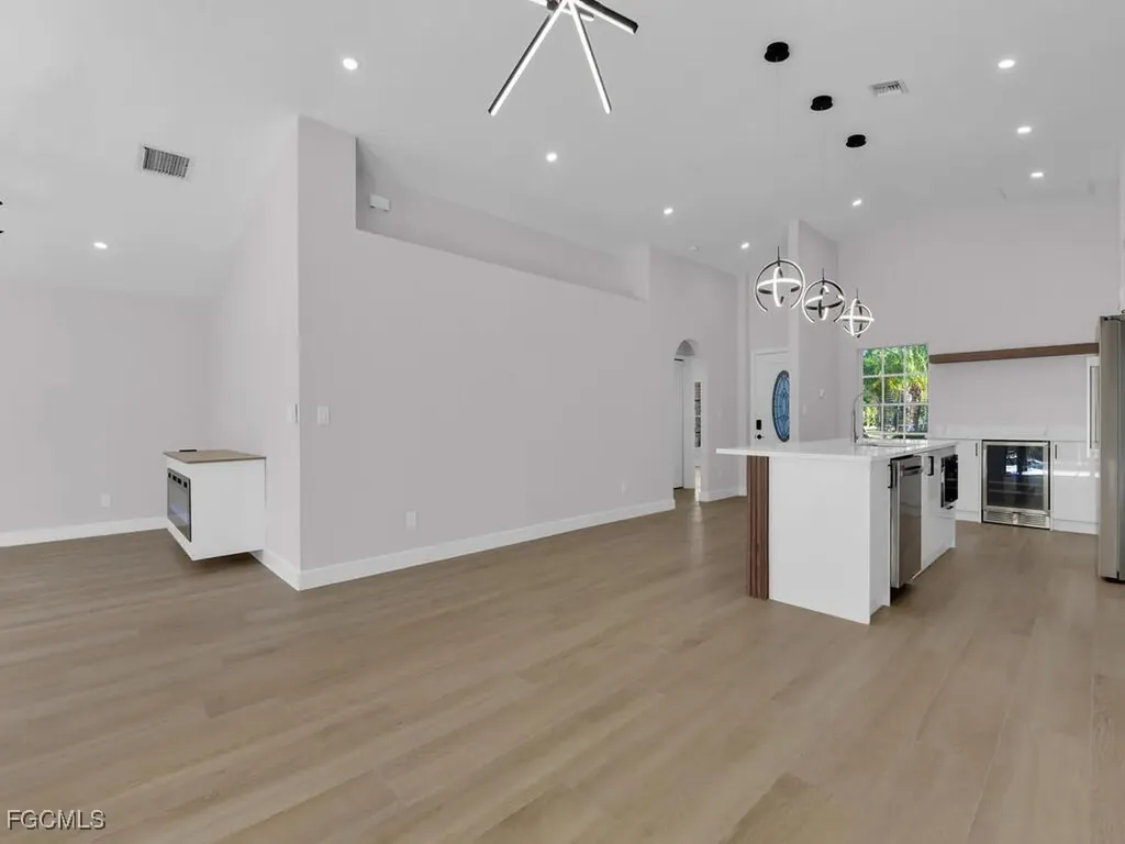 9490 Tranquil Court Bonita Springs FL 34135