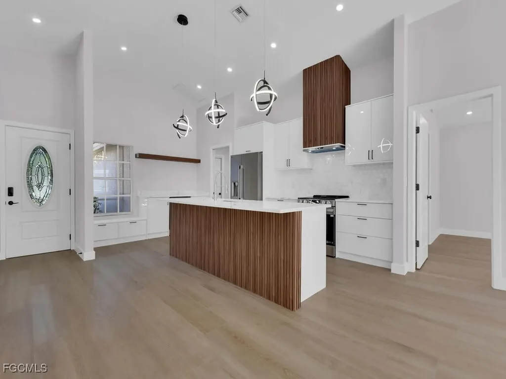 9490 Tranquil Court Bonita Springs FL 34135