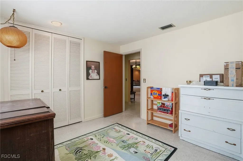 5541 Winkler Road Fort Myers FL 33919