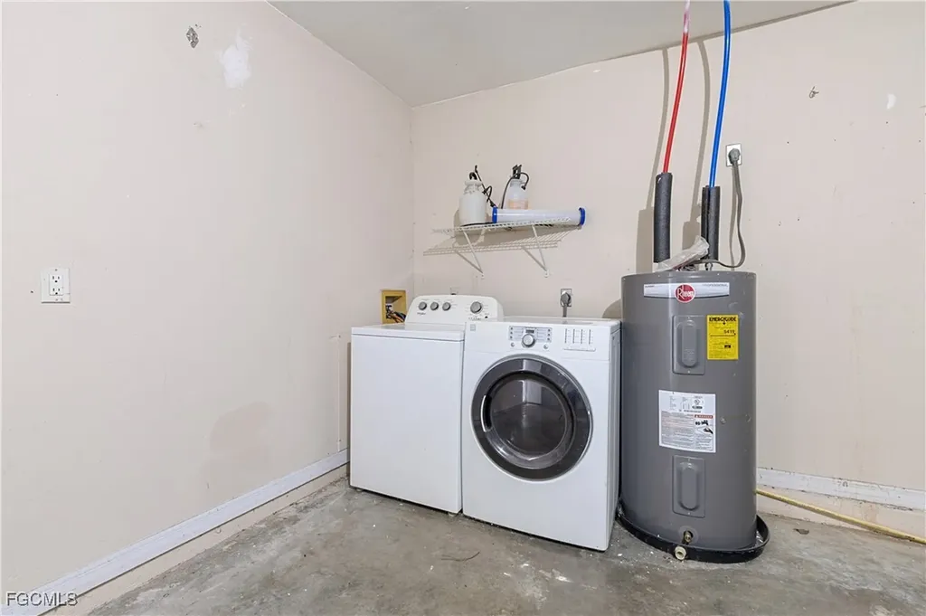 1409 SW 11th Place Cape Coral FL 33991